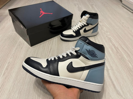 Jordan 1 Obsidian: O Bijuterie în Lumea Sneakerilor