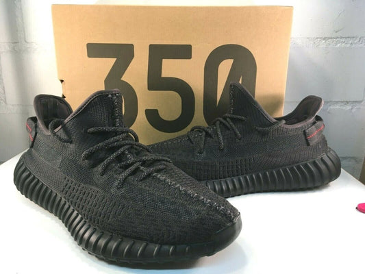 Adidas Yeezy 350 V2 Static Black – Îmbinarea Perfectă între Stil și Funcționalitate - ShoeResidence