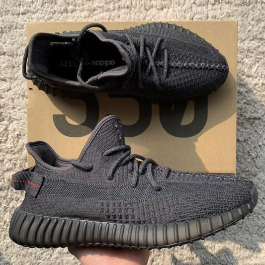 Adidas Yeezy 350 V2 Static Black – Simbolul Eleganței și Inovației în Sneakers - ShoeResidence