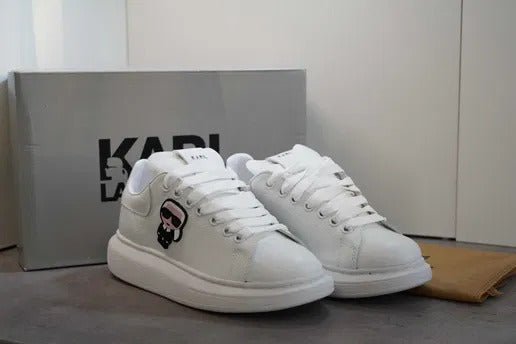 Karl Lagerfeld White: Eleganța Simplificată și Stilul Distinctiv - ShoeResidence