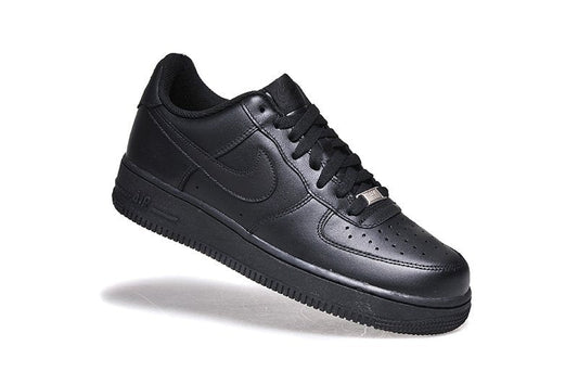 Nike Air Force 1 Black – Simplitatea în Negru, Un Statement Clasic - ShoeResidence