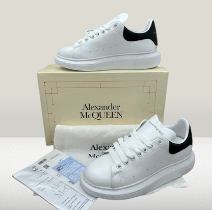 Alexander McQueen, Adidași Alexander McQueen, Pantofi Alexander McQueen, Teniși Alexander McQueen, Sneakers Alexander McQueen, White Alexander McQueen, Alexander McQueen Albi, Alexander McQueen Design, Alexander McQueen Fashion, Alexander McQueen Trendsetter, Alexander McQueen Lux, Alexander McQueen Premium, Alexander McQueen Stil, adidasi mcqueen, mcqueen alb alexannder mcqueen pantofi pantofi sport alexander mcqueen alb