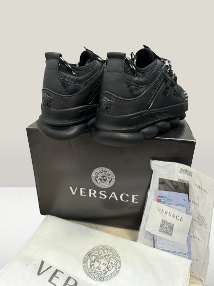 Versace Chain Reaction NEGRU, Versace ADIDASI, Versace Pantof, Versace PANTOFI, Unisex, Adulti, Barbati, Dama, Copii, adidasi versace, adidasi versace chain reacton negru, adidasi versace barbati, versace romania, PANTOF VERSACE, PANTOFI VERSACE, PANTOFI VERSACE NEGRU, SNEAKER VERSACE, VERSACE CHAIN REACTION BLACK, VERSACE CHAIN REACTION PANTOF, VERSACE NEGRU, ADIDASI VERSACE NEGRU, ADIDASI VERSACE IEFTINI