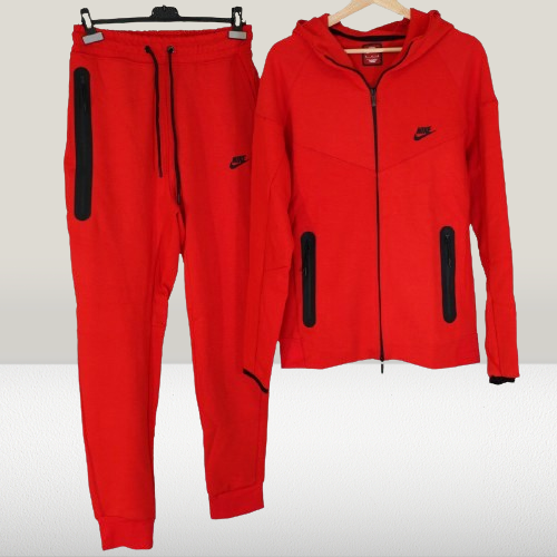 Nike Tech Fleece Roșu trening compleu red haine hanorac pantalon set complet barbati dama unisex compleu trening rosu bumbac hanorac pantalon copii replica nou romania de vanzare bluza compleu COMPLEU BARBATI PRODUS NOU DE VANZARE TRENING ROMANIA ROSU NIKE TECH ROSU NIKE TECH COPII NIKE TECH BARBATI NIKE TECH DE COPII NIKE TECH DAMA NIKE BUMBAC TECH HANORAC PANTALON SHOERESIDENCE trening ieftin rosu trening dama trening dama trening de vanzare