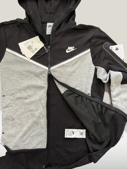 NIKE TECH FLEECE TRENING GRI CU NEGRU GREY BLACK BARBATI DAMA FEMEI COPII COPI COPIII HANORAC PANTALON SET COMPLET NOU BUMBAC ROMANIA REDUCERE OLX SHORERESIDECE HANGOBUY PANDABUY Adidasi Sneakeri Incaltaminte Moda Accesorii Urban Trendy Original Calitate Premium Livrare rapida Stoc Disponibilitate Comanda online Varietate Culori Dimensiuni Nou Ieftin Oferta Eleganta Chic Glamour