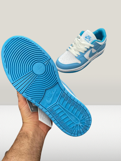 Nike Panda Dunks Low Retro University Blue Albastru Replică Romania Blue Reducere Nou Adidasi Sneakeri Teniși Pantofi Sport Original Autentic Calitate Premium Piele Sintetic Colecție Exclusivă Ediție Limitată Stil Urban Streetwear Fashion Trend Fashion Trendsetter Modă Cumpărare Online Livrare Rapidă Promoție Ofertă Disponibilitate Stoc Magazin Online Comandă Rapidă Trendsetter Chic Glamour Glamorous panda dunks albastru dunks blue nike albastru adidasi nike albastri tenesi albastri tenesi nike blue