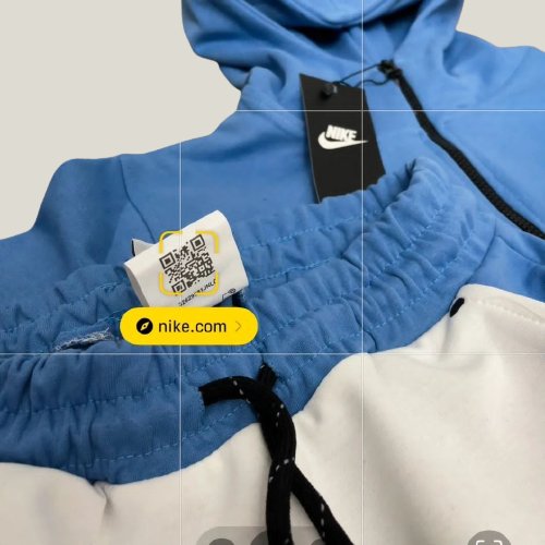 Detalii cod de bare Nike Tech Fleece albastru deschis