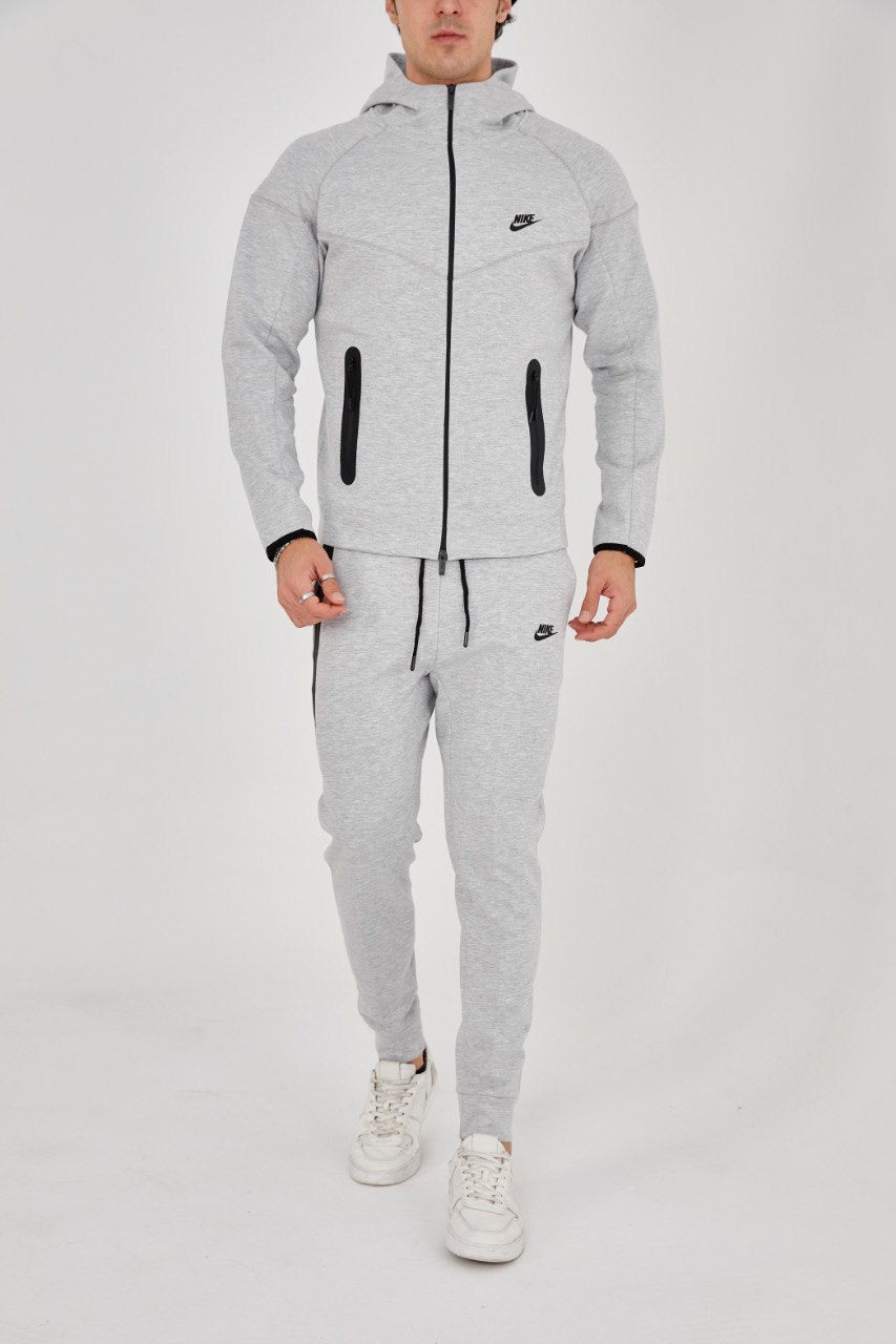 Trening Nike Tech Fleece Gri compleu complet set hanorac si pantalon s m l xl xxl nou dama barbati drip unisex copii copiii copi replica nou olc grey reps romania bumbac 2024 de vanzare haine nike vara iarna tomna primavara trening barbati gri nike tech trening trening gri trening nike tech gri hanorac nike tech gri pantalon gri nike pantaloni nike tech gri grey trening barbati trening sport nike gri trening fleece fleece gri compleu gri nike