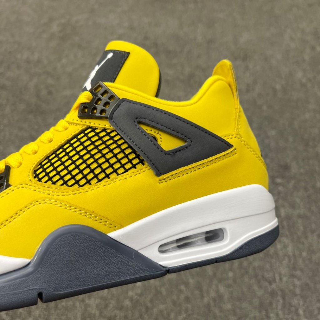 Jordan 4 Lightning Retro Design - Contrast Stitching, Retro Heel Tab