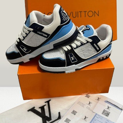 Louis Vuitton Sneakers with blue and white color