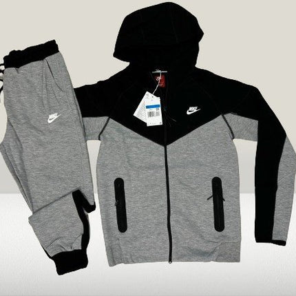 Nike Tech Fleece GRI-NEGRU, model nou 2025
