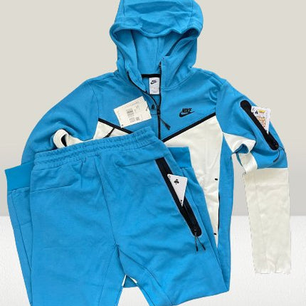 Nike Tech Fleece pentru bebeluși – combinație de albastru și alb