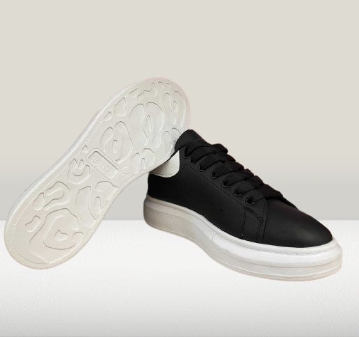 Premium Alexander McQueen Black sneakers with white elements