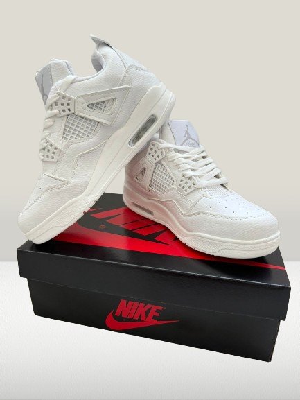 Retro Jordan 4 White with Nike box