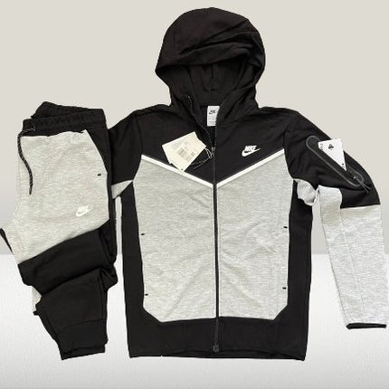 Stilist Nike Tech Fleece cu culoarea GRI - NEGRU