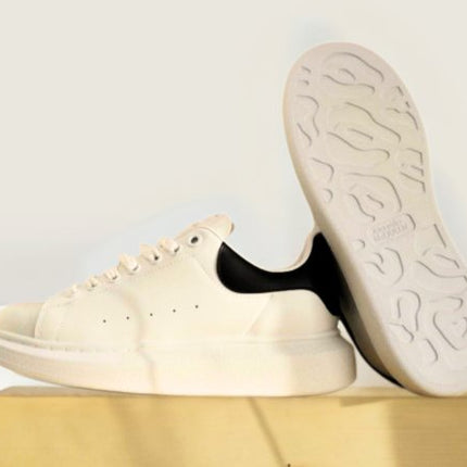 Alexander Mcqueen PIELE Alb & Negru [FULL - BOX] - ShoeResidenceAlexander McQueen, Adidași Alexander McQueen, Pantofi Alexander McQueen, Teniși Alexander McQueen, Sneakers Alexander McQueen, White Alexander McQueen, Alexander McQueen Albi, Alexander McQueen Design, Alexander McQueen Fashion, Alexander McQueen Trendsetter, Alexander McQueen Lux, Alexander McQueen Premium, Alexander McQueen Stil, adidasi mcqueen, mcqueen alb alexannder mcqueen pantofi pantofi sport alexander mcqueen albAlexander M