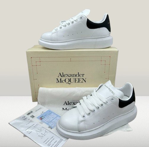 Alexander Mcqueen PIELE Alb & Negru [FULL - BOX] - ShoeResidenceAlexander McQueen, Adidași Alexander McQueen, Pantofi Alexander McQueen, Teniși Alexander McQueen, Sneakers Alexander McQueen, White Alexander McQueen, Alexander McQueen Albi, Alexander McQueen Design, Alexander McQueen Fashion, Alexander McQueen Trendsetter, Alexander McQueen Lux, Alexander McQueen Premium, Alexander McQueen Stil, adidasi mcqueen, mcqueen alb alexannder mcqueen pantofi pantofi sport alexander mcqueen albAlexander M