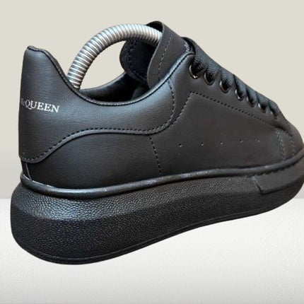 Alexnader Mcqueen Negru - Complet [REDUCERE] - ShoeResidencePantof Alexander Mcuqeen negru complet full black culoare inchisa imitatie piele nou barbati dama copiii de vanzare reducere oferta PANTOF Alexander Mcqueen Piele Alb cu Negru Shoeresidence nou dama barbati replica reps fake adidasi ieftini la reducere oferta de vazanre google produs nouy turcia olx PANTOF Alexander Mcqueen Piele Alb cu Negru Shoeresidence nou dama barbati adidasi ieftini la reducere oferta de vazanre google produs nou 