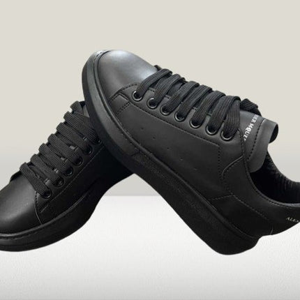 Alexnader Mcqueen Negru - Complet [REDUCERE] - ShoeResidencePantof Alexander Mcuqeen negru complet full black culoare inchisa imitatie piele nou barbati dama copiii de vanzare reducere oferta PANTOF Alexander Mcqueen Piele Alb cu Negru Shoeresidence nou dama barbati replica reps fake adidasi ieftini la reducere oferta de vazanre google produs nouy turcia olx PANTOF Alexander Mcqueen Piele Alb cu Negru Shoeresidence nou dama barbati adidasi ieftini la reducere oferta de vazanre google produs nou 