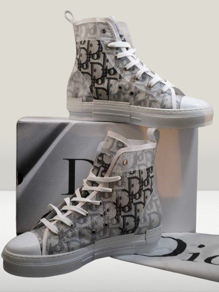 Dior B - 23 HIGH [LA REDUCERE] - ShoeResidenceadidas DIOR B23 HIGH Pantofi Dior B23, Adidași Dior B23, Teniși Dior B23, Sneakers Dior B23, Espadrile Dior B23, Sandale Dior B23, Botine Dior B23, Mocasini Dior B23, Papuci Dior B23, Ghete Dior B23, Pantofi casual Dior B23, Pantofi eleganți Dior B23, Pantofi de antrenament Dior B23, Pantofi de vară Dior B23, Încălțăminte Dior B23, Încălțăminte casual Dior B23, Încălțăminte elegantă Dior B23, dior romania, dior b23 de vanzare, dior b23 high, dior b23