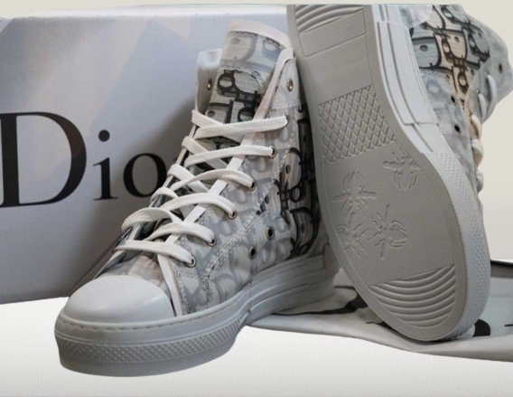 Dior B - 23 HIGH [LA REDUCERE] - ShoeResidenceadidas DIOR B23 HIGH Pantofi Dior B23, Adidași Dior B23, Teniși Dior B23, Sneakers Dior B23, Espadrile Dior B23, Sandale Dior B23, Botine Dior B23, Mocasini Dior B23, Papuci Dior B23, Ghete Dior B23, Pantofi casual Dior B23, Pantofi eleganți Dior B23, Pantofi de antrenament Dior B23, Pantofi de vară Dior B23, Încălțăminte Dior B23, Încălțăminte casual Dior B23, Încălțăminte elegantă Dior B23, dior romania, dior b23 de vanzare, dior b23 high, dior b23