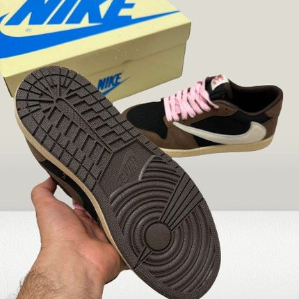 Dunks Low Reverse - Travis [REDUCERE] - ShoeResidenceDunk Reverse Travis, Nike Dunk Reverse Travis, Nike, Dunk, Reverse Travis, Maro, Dunk Maro, Dunk Reverse Travis, Dunk la reducere, Dunk România, Dunk ieftini, Dunk de vânzare, Dunk bărbați, Dunk femei, Dunk damă, Dunk Reverse Travis România, Dunk modele, Dunk drip, Dunk la modă, adidași Dunk, adidași bărbați Dunk, adidași Dunk copii, Dunk Reverse Travis Maro, Nike Dunk Reverse Travis, Dunk Reduceri, Nike Dunk Reverse Travis România, Dunk iefti