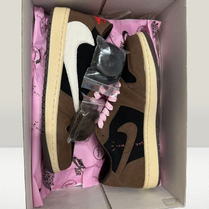 Dunks Low Reverse - Travis [REDUCERE] - ShoeResidenceDunk Reverse Travis, Nike Dunk Reverse Travis, Nike, Dunk, Reverse Travis, Maro, Dunk Maro, Dunk Reverse Travis, Dunk la reducere, Dunk România, Dunk ieftini, Dunk de vânzare, Dunk bărbați, Dunk femei, Dunk damă, Dunk Reverse Travis România, Dunk modele, Dunk drip, Dunk la modă, adidași Dunk, adidași bărbați Dunk, adidași Dunk copii, Dunk Reverse Travis Maro, Nike Dunk Reverse Travis, Dunk Reduceri, Nike Dunk Reverse Travis România, Dunk iefti