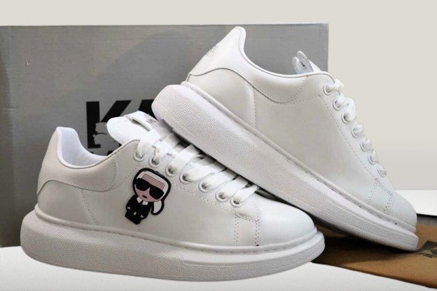 Karl Lagerfeld Full - White [NOU] - ShoeResidenceKARL LAGERFELD ALB NEGRU, Karl Lagerfeld pantofi albi, Karl Lagerfeld pantofi negri, Karl Lagerfeld sneakers albi, Karl Lagerfeld sneakers negri, Karl Lagerfeld adidași albi, Karl Lagerfeld adidași negri, Karl Lagerfeld teniși albi, Karl Lagerfeld teniși negri, Karl Lagerfeld încălțăminte albă, Karl Lagerfeld încălțăminte neagră, Karl Lagerfeld de vânzare, Karl Lagerfeld romania, PANTOFI KARL LAGERFELD, PANTOFI ALBI, PANTOFI KARL ALB, PANTOFI KARL