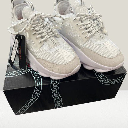 Versace Chain - Reaction Alb PIELE NATURALĂ [FULL - BOX + ACCESORII] - ShoeResidenceVersace Chain Reaction alb, adidași Versace Chain Reaction albi, Versace Chain Reaction de vânzare, Versace Chain Reaction originali, Versace Chain Reaction online, cumpără Versace Chain Reaction alb, pantofi sport Versace Chain Reaction alb, VeVersace36