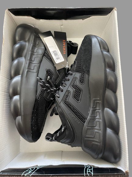 Versace Chain Reaction Negru PIELE NATURALĂ [FULL - BOX + ACCESORII] - ShoeResidenceVersace Chain Reaction negru, adidași Versace Chain Reaction negri, Versace Chain Reaction de vânzare, Versace Chain Reaction originali, Versace Chain Reaction online, cumpără Versace Chain Reaction negru, pantofi sport Versace Chain Reaction negru, Versace Chain Reaction preț, Versace Chain Reaction ofertă, Versace Chain Reaction România, Versace Chain Reaction pentru bărbați, Versace Chain Reaction pentru femei